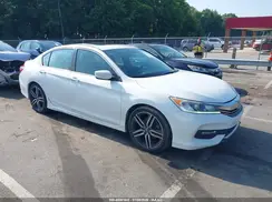 1HGCR2F14HA263677 2017 HONDA ACCORD