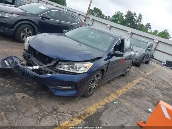 1HGCR2F14HA273898 2017 HONDA ACCORD - Image 2