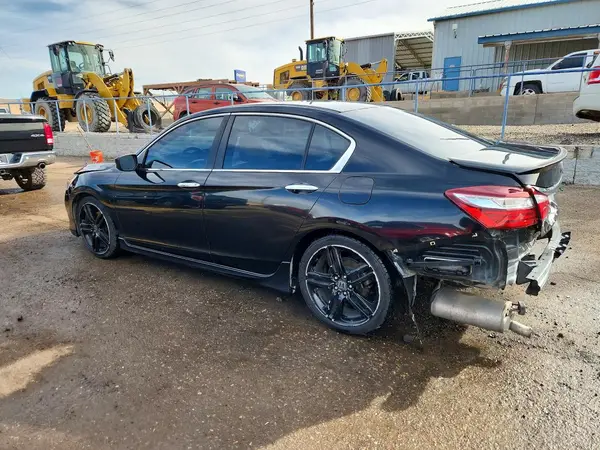 1HGCR2F14HA280656 2017 HONDA ACCORD - Image 2