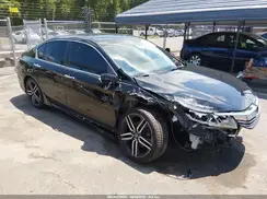 1HGCR2F14HA281578 2017 HONDA ACCORD