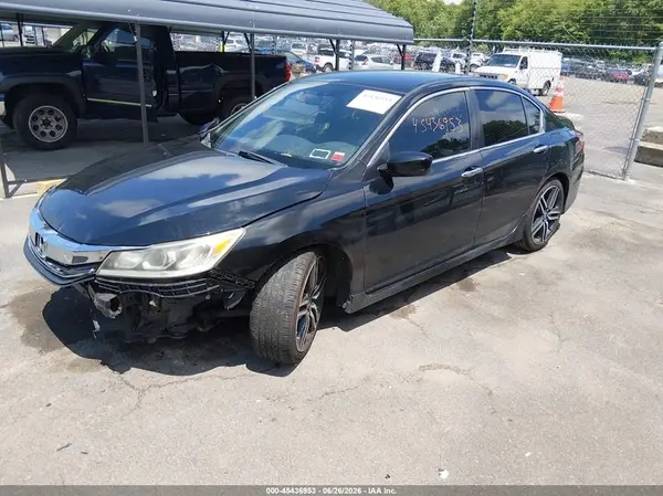 1HGCR2F14HA281578 2017 HONDA ACCORD - Image 2