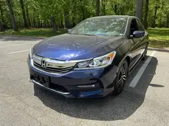 1HGCR2F14HA295920 2017 HONDA ACCORD