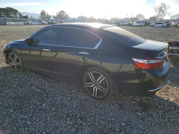 1HGCR2F14HA296601 2017 HONDA ACCORD - Image 2