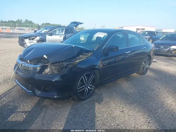 1HGCR2F15HA015941 2017 HONDA ACCORD - Image 2