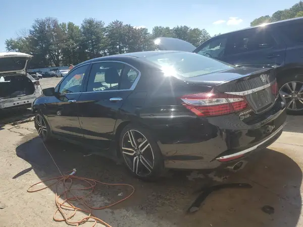 1HGCR2F15HA038068 2017 HONDA ACCORD - Image 2