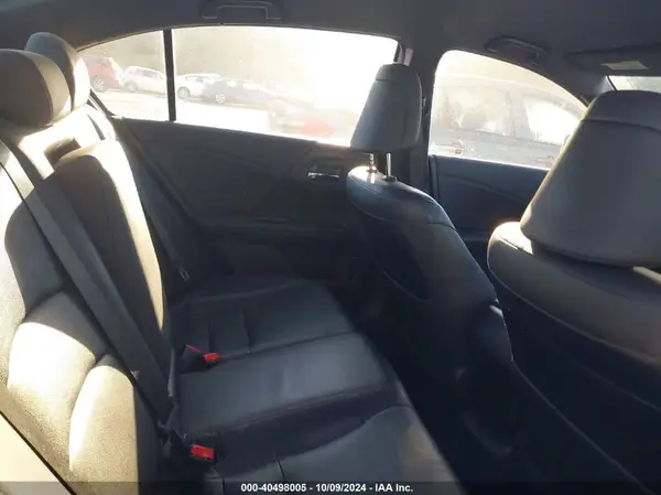 1HGCR2F15HA040922 2017 HONDA ACCORD - Image 8
