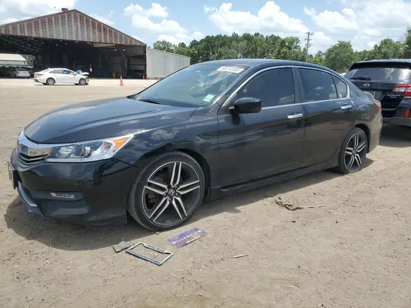 1HGCR2F15HA045425 2017 HONDA ACCORD - Image 1