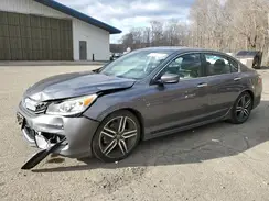 1HGCR2F15HA060877 2017 HONDA ACCORD