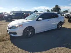 1HGCR2F15HA062189 2017 HONDA ACCORD