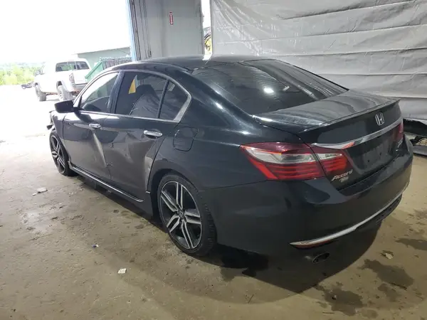 1HGCR2F15HA074083 2017 HONDA ACCORD - Image 2