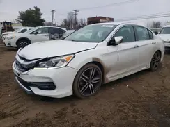1HGCR2F15HA076772 2017 HONDA ACCORD