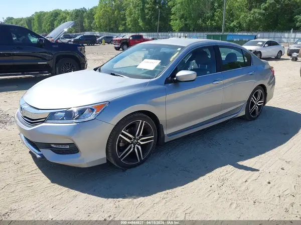 1HGCR2F15HA085343 2017 HONDA ACCORD - Image 2