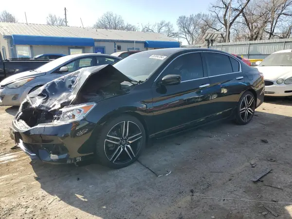1HGCR2F15HA090512 2017 HONDA ACCORD - Image 1