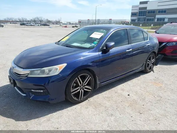 1HGCR2F15HA111052 2017 HONDA ACCORD - Image 2