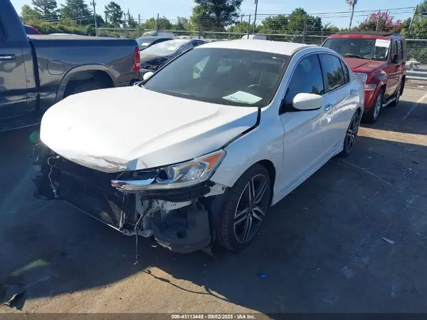 1HGCR2F15HA119975 2017 HONDA ACCORD - Image 2