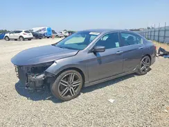 1HGCR2F15HA137649 2017 HONDA ACCORD