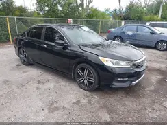 1HGCR2F15HA156847 2017 HONDA ACCORD