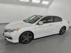 1HGCR2F15HA162972 2017 HONDA ACCORD