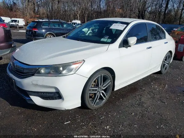 1HGCR2F15HA169243 2017 HONDA ACCORD - Image 2