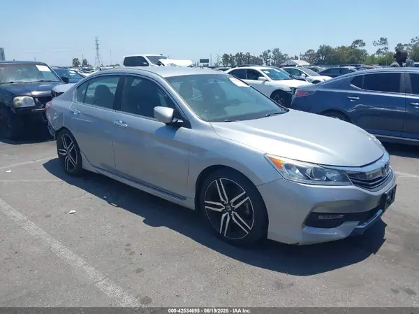 1HGCR2F15HA186298 2017 HONDA ACCORD - Image 1