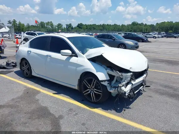 1HGCR2F15HA219736 2017 HONDA ACCORD - Image 1