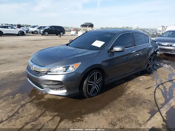 1HGCR2F15HA220644 2017 HONDA ACCORD - Image 2