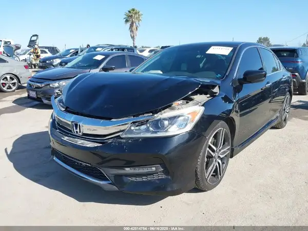 1HGCR2F15HA242045 2017 HONDA ACCORD - Image 2