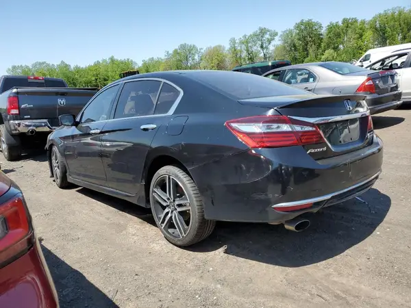 1HGCR2F15HA258570 2017 HONDA ACCORD - Image 2