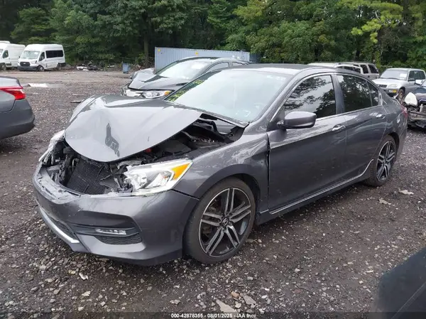 1HGCR2F15HA260125 2017 HONDA ACCORD - Image 2