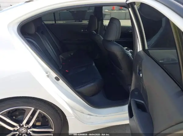 1HGCR2F15HA261436 2017 HONDA ACCORD - Image 8