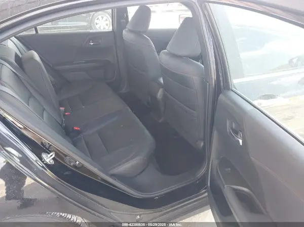 1HGCR2F15HA270640 2017 HONDA ACCORD - Image 8