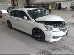 1HGCR2F15HA271058 2017 HONDA ACCORD