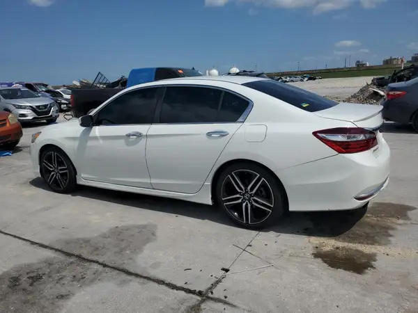 1HGCR2F15HA294971 2017 HONDA ACCORD - Image 2