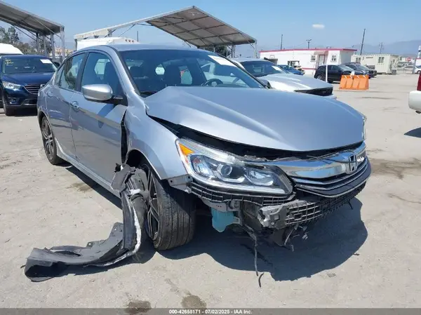 1HGCR2F16HA011669 2017 HONDA ACCORD - Image 1