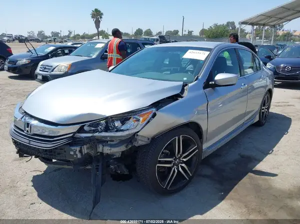1HGCR2F16HA011669 2017 HONDA ACCORD - Image 2