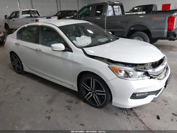 1HGCR2F16HA029153 2017 HONDA ACCORD - Image 1