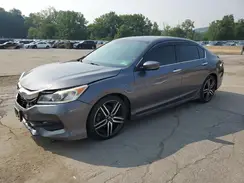 1HGCR2F16HA033803 2017 HONDA ACCORD