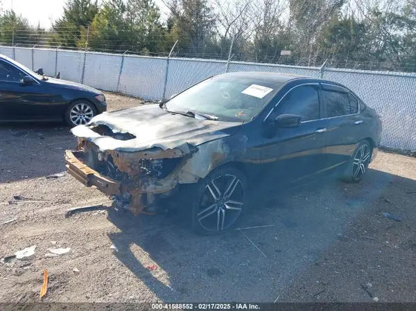 1HGCR2F16HA034854 2017 HONDA ACCORD - Image 2