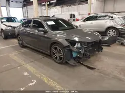 1HGCR2F16HA035082 2017 HONDA ACCORD
