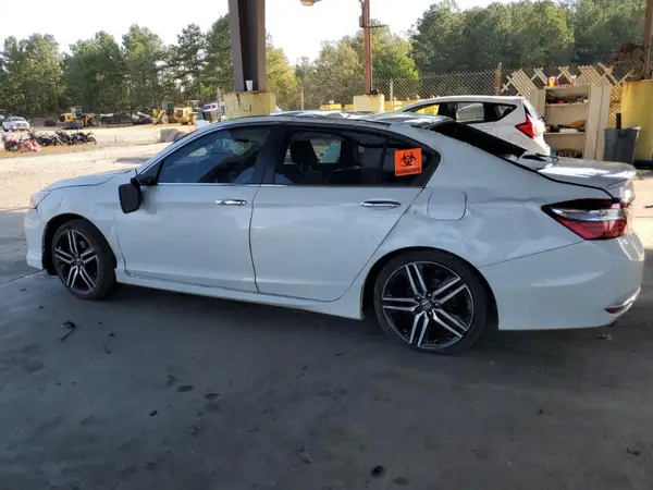 1HGCR2F16HA055915 2017 HONDA ACCORD - Image 2