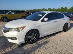 1HGCR2F16HA061858 2017 HONDA ACCORD