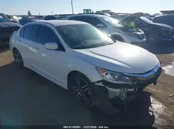 1HGCR2F16HA080684 2017 HONDA ACCORD