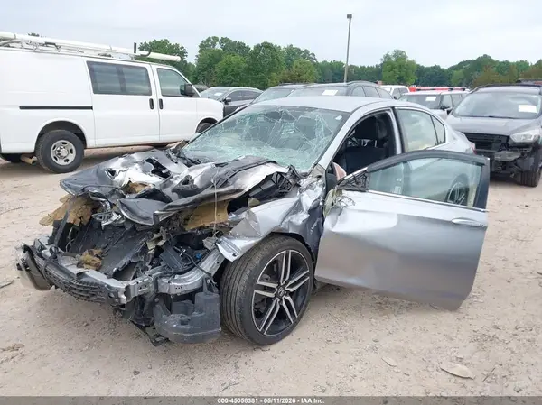 1HGCR2F16HA085190 2017 HONDA ACCORD - Image 2