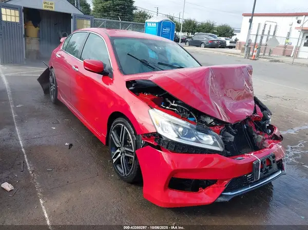 1HGCR2F16HA111559 2017 HONDA ACCORD - Image 1
