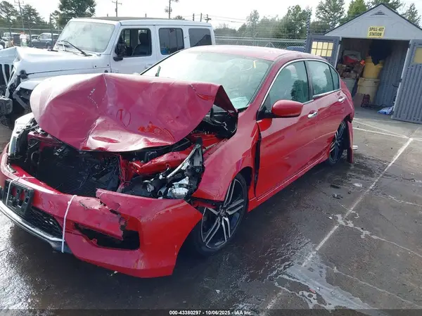 1HGCR2F16HA111559 2017 HONDA ACCORD - Image 2