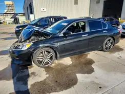 1HGCR2F16HA123033 2017 HONDA ACCORD