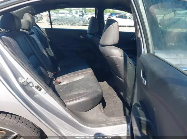 1HGCR2F16HA134338 2017 HONDA ACCORD - Image 8