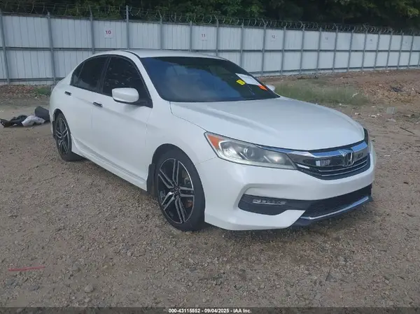 1HGCR2F16HA141967 2017 HONDA ACCORD - Image 1