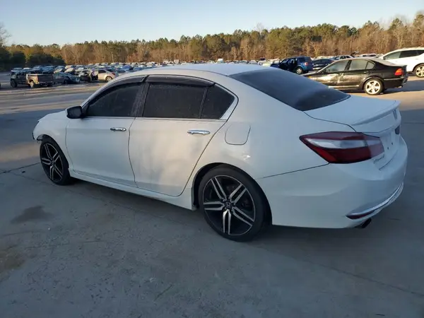 1HGCR2F16HA164763 2017 HONDA ACCORD - Image 2