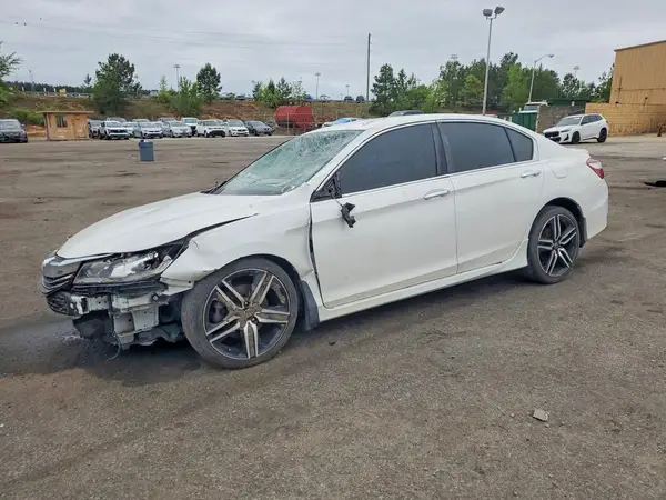 1HGCR2F16HA176329 2017 HONDA ACCORD - Image 1
